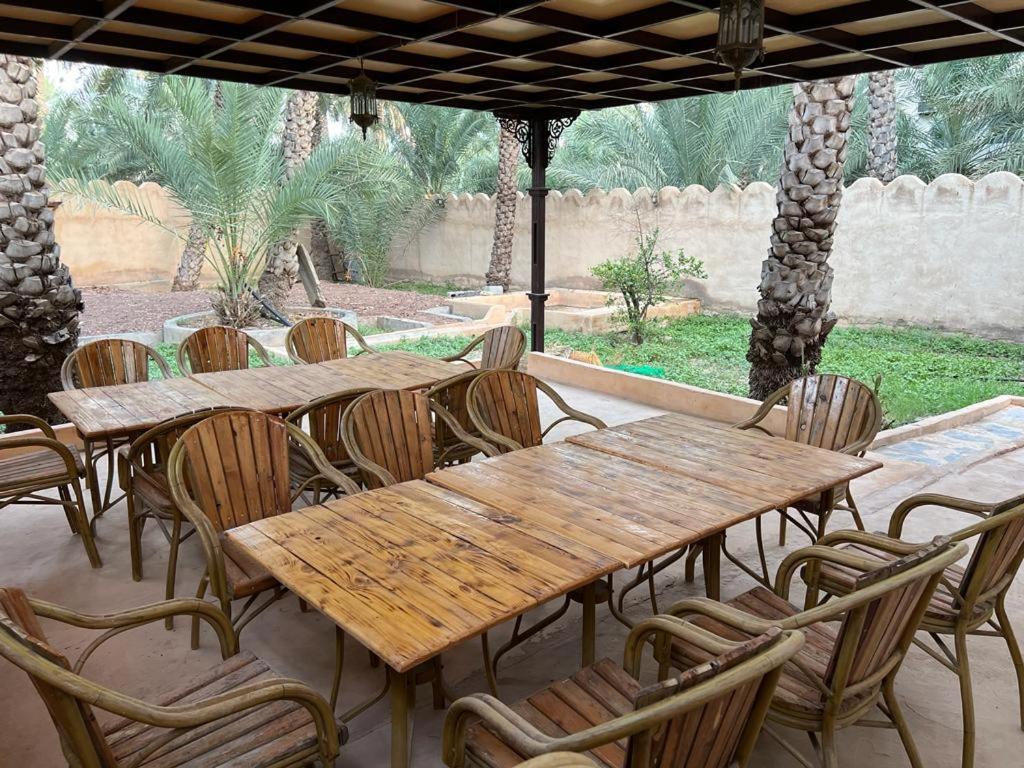 Mall Aldakhil House Al Ḩamrāʼ المظهر الخارجي الصورة