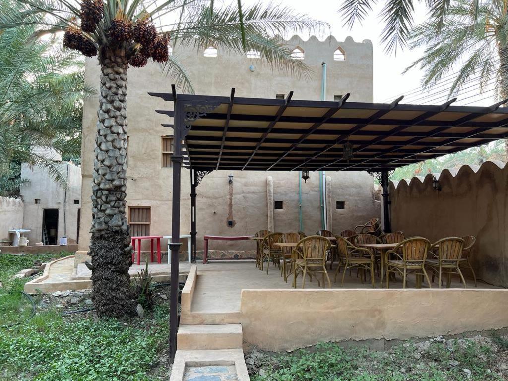 Mall Aldakhil House Al Ḩamrāʼ المظهر الخارجي الصورة